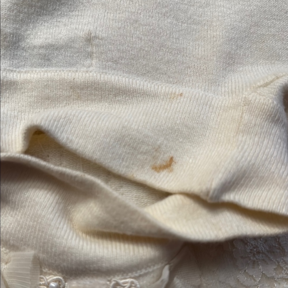 Cream Ruffled Sleeveless Tank Top with Mandarin Collar - Picture 4 of 4
